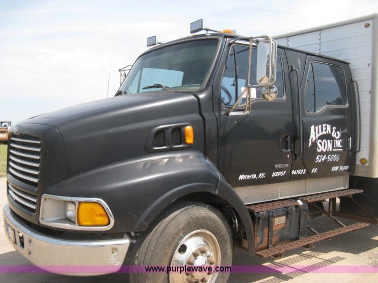 image for item H5270 1999 Sterling L8500 Series crew cab cargo/bobtail truck