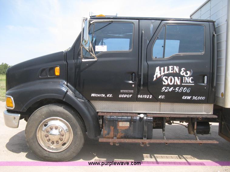 image for item H5270 1999 Sterling L8500 Series crew cab cargo/bobtail truck