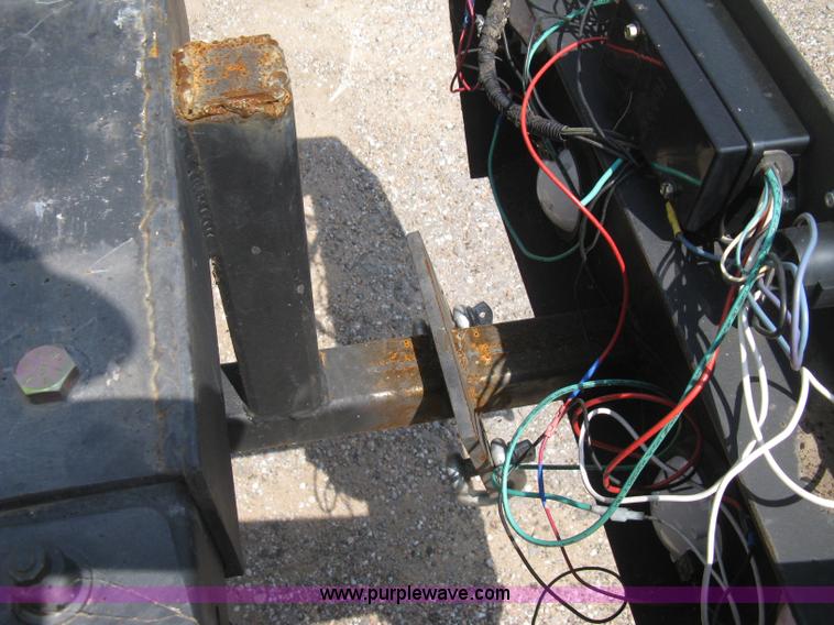 image for item H5270 1999 Sterling L8500 Series crew cab cargo/bobtail truck