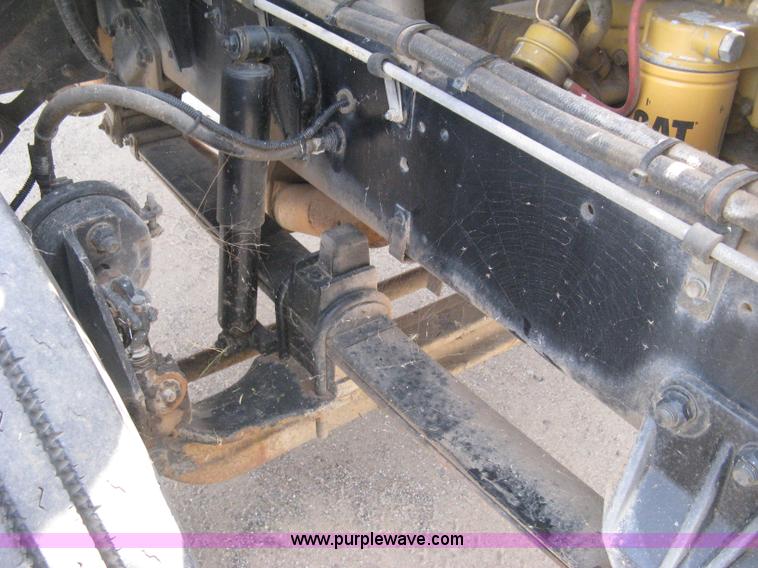 image for item H5270 1999 Sterling L8500 Series crew cab cargo/bobtail truck