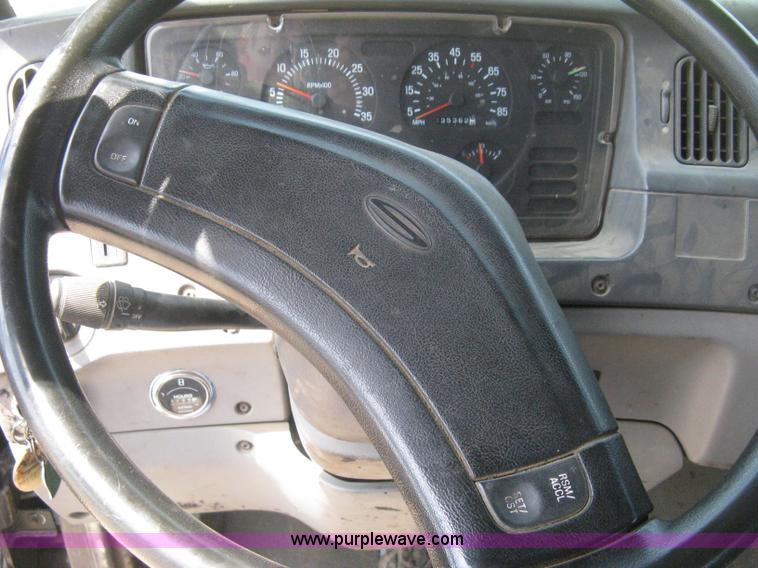 image for item H5270 1999 Sterling L8500 Series crew cab cargo/bobtail truck