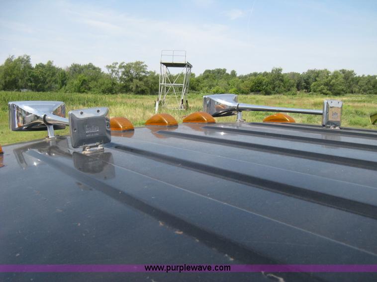 image for item H5270 1999 Sterling L8500 Series crew cab cargo/bobtail truck