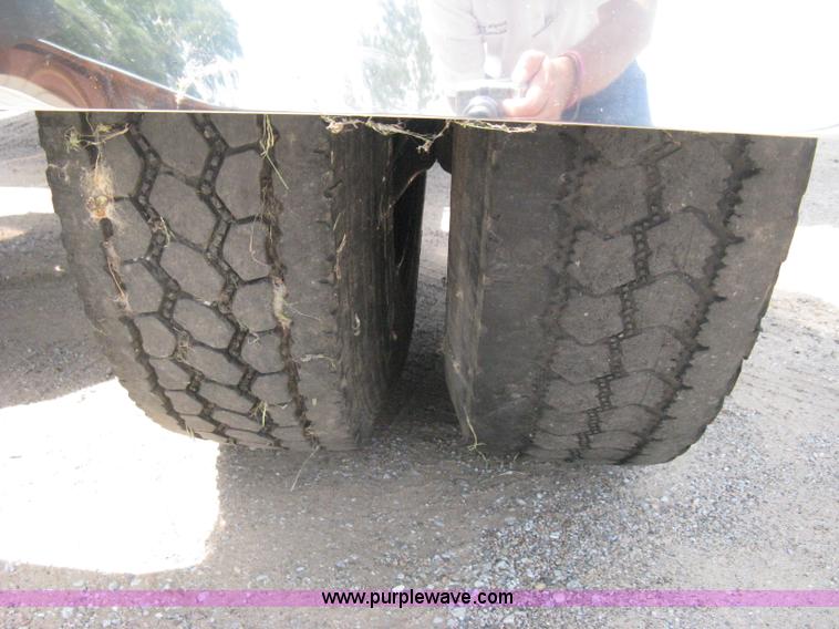 image for item H5270 1999 Sterling L8500 Series crew cab cargo/bobtail truck