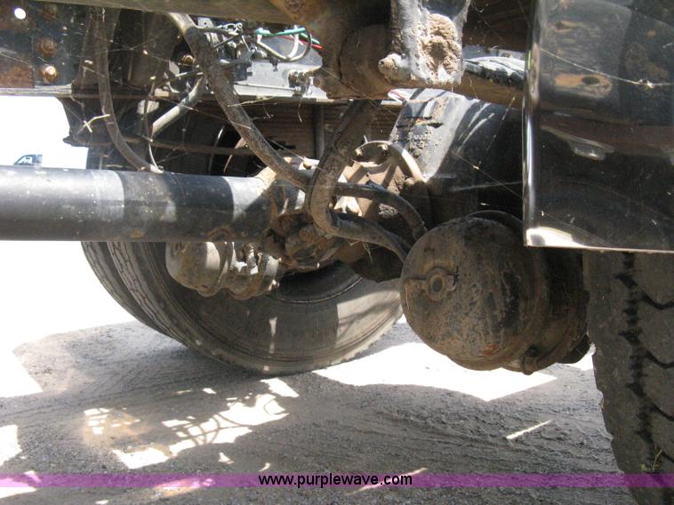 image for item H5270 1999 Sterling L8500 Series crew cab cargo/bobtail truck