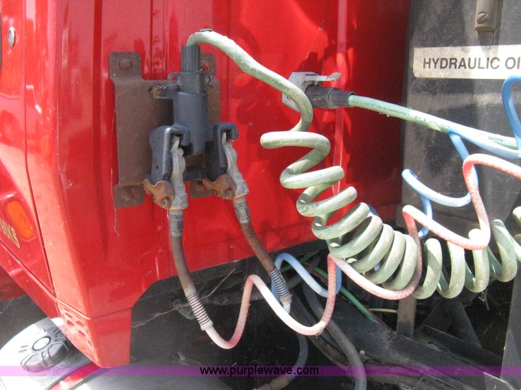 image for item H5272 1995 Ford Aeromax L9000 semi truck