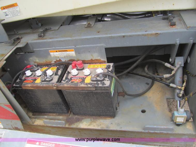 image for item H8898 Terex TSM30 electric scissor lift