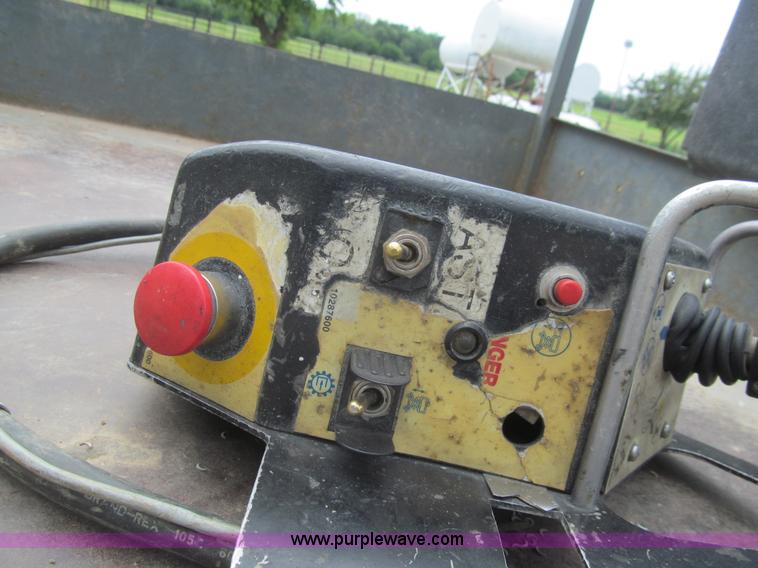 image for item H8898 Terex TSM30 electric scissor lift