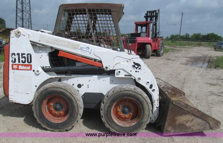 image for item H8941 2007 Bobcat S150 skid steer