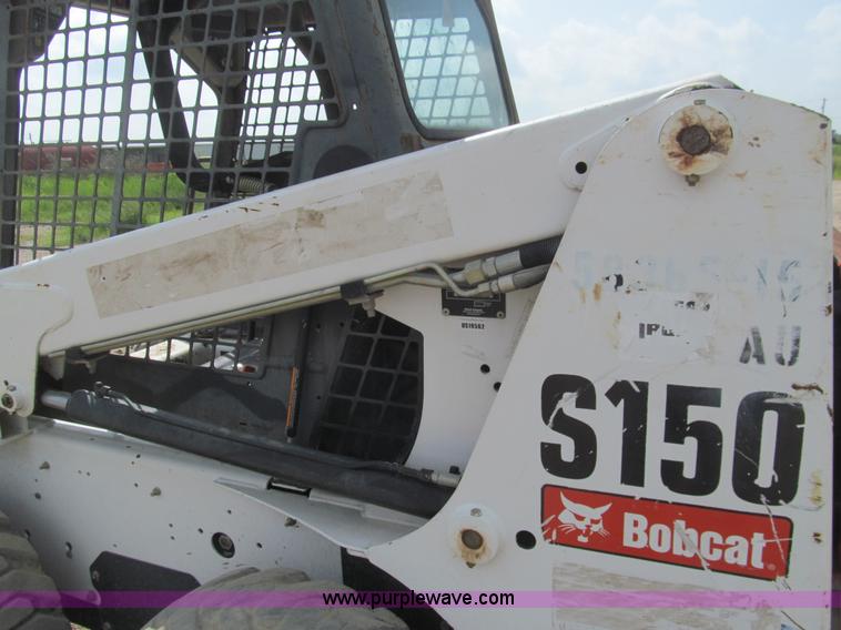 image for item H8941 2007 Bobcat S150 skid steer