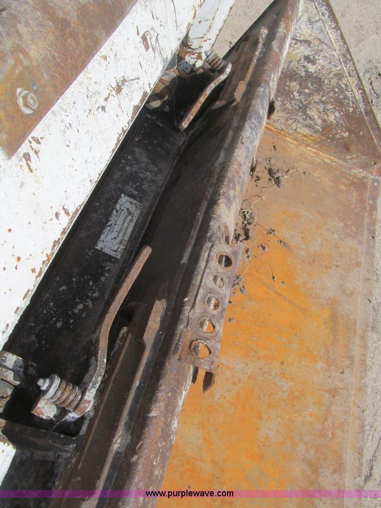 image for item H8941 2007 Bobcat S150 skid steer