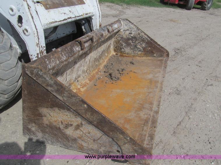 image for item H8941 2007 Bobcat S150 skid steer