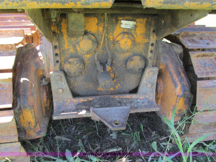 image for item I4136 1975 Case 450 dozer