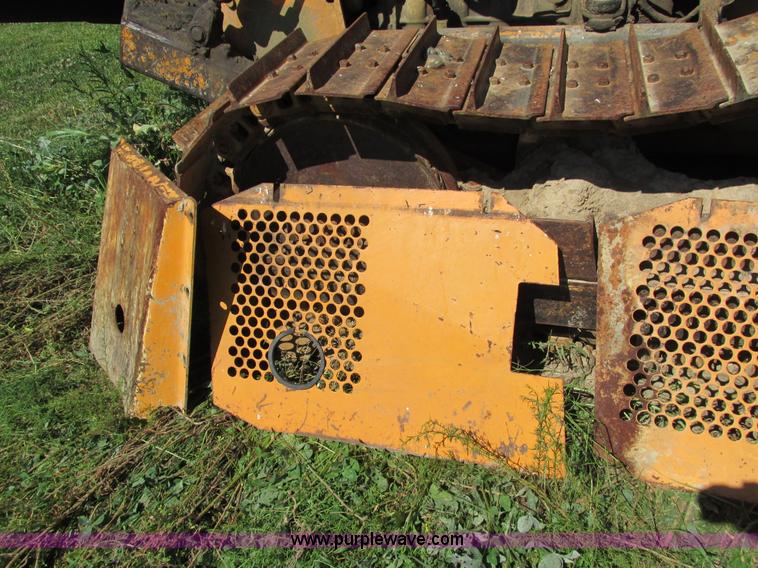 image for item I4136 1975 Case 450 dozer