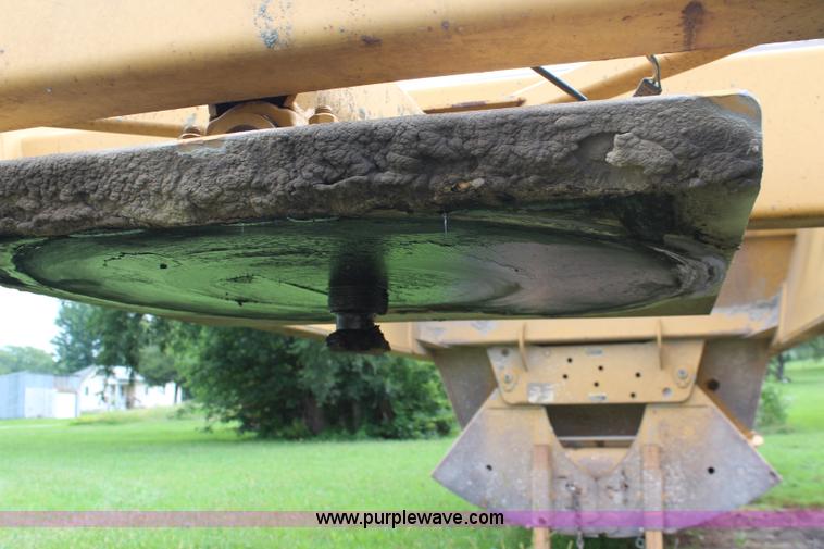 image for item J1051 1996 Load King 2060 belly dump trailer