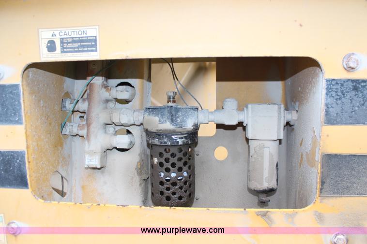 image for item J1051 1996 Load King 2060 belly dump trailer