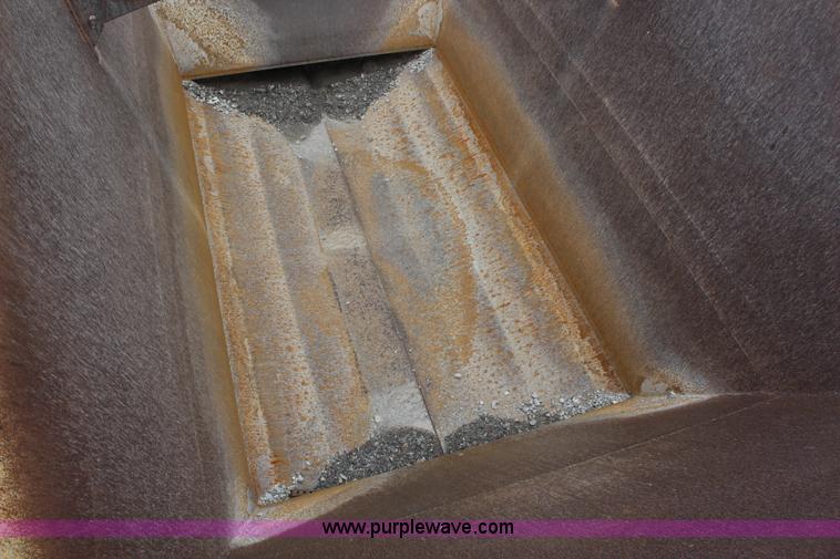 image for item J1051 1996 Load King 2060 belly dump trailer