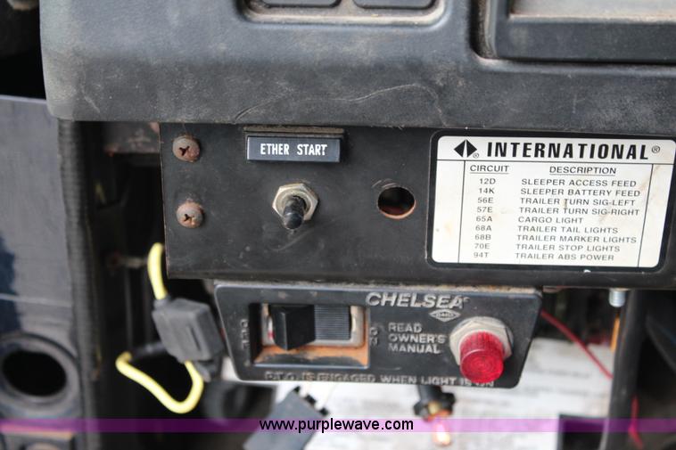 image for item J2160 1999 International 4700 dump truck