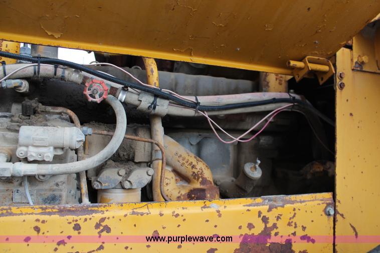 image for item J2166 1968 Caterpillar 966C wheel loader