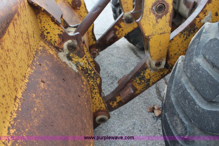 image for item J2166 1968 Caterpillar 966C wheel loader