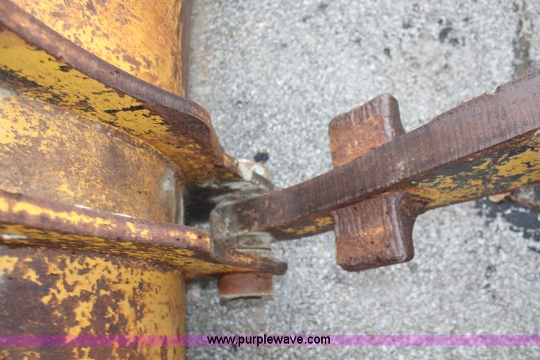 image for item J2166 1968 Caterpillar 966C wheel loader