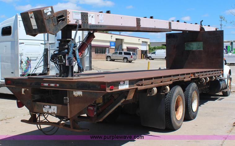 image for item J2229 1997 International 8100 conveyor truck