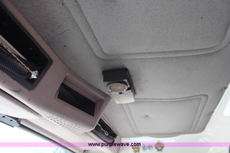 image for item J2229 1997 International 8100 conveyor truck