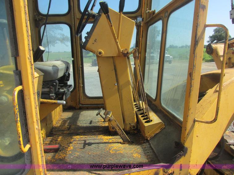 image for item J2464 1979 Galion T500M rigid motor grader