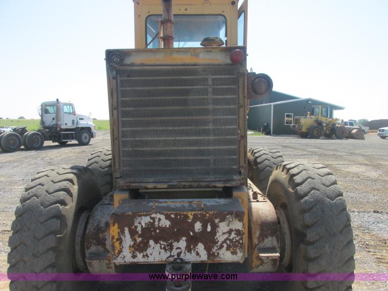 image for item J2464 1979 Galion T500M rigid motor grader