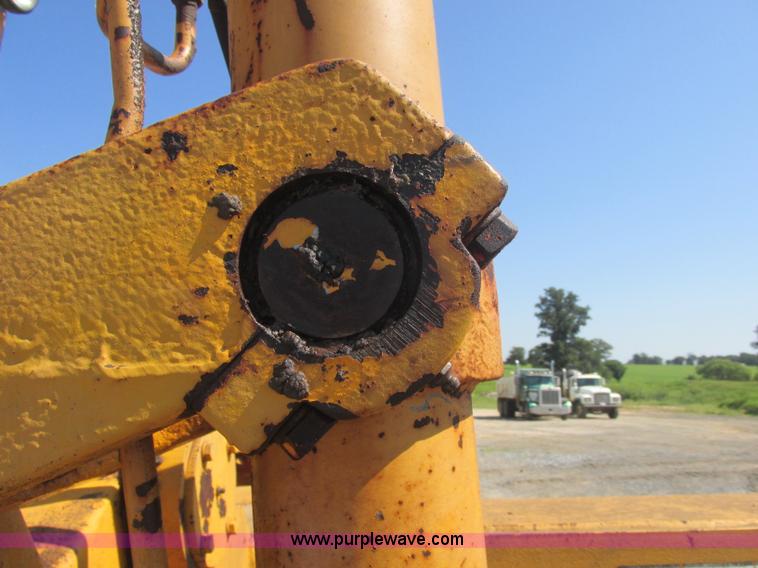 image for item J2464 1979 Galion T500M rigid motor grader