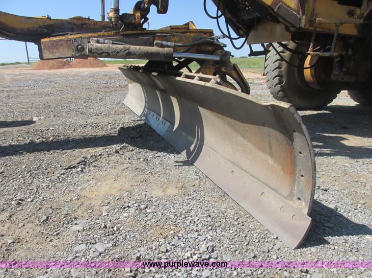 image for item J2464 1979 Galion T500M rigid motor grader