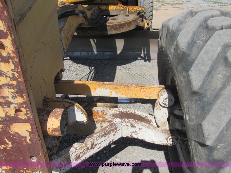 image for item J2464 1979 Galion T500M rigid motor grader