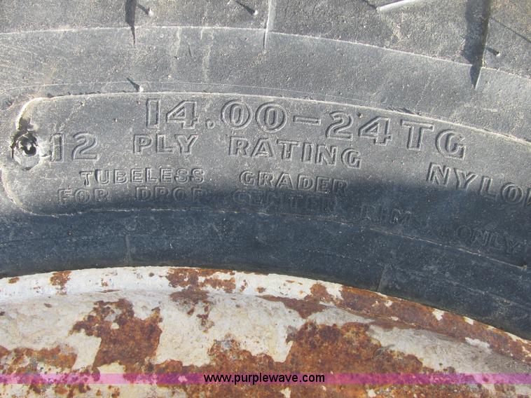 image for item J2464 1979 Galion T500M rigid motor grader