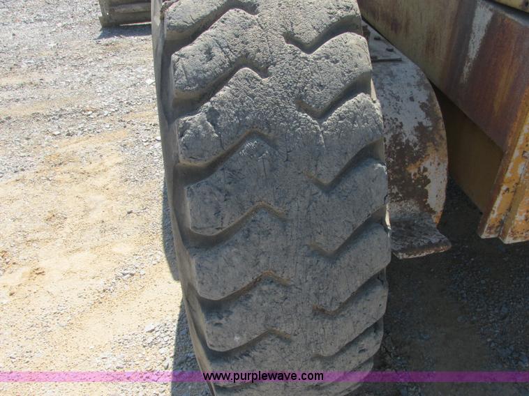 image for item J2464 1979 Galion T500M rigid motor grader