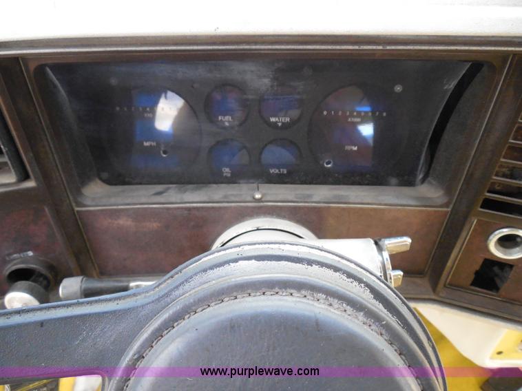 image for item I3361 1984 Chevrolet Monte Carlo