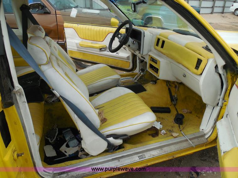 image for item I3361 1984 Chevrolet Monte Carlo