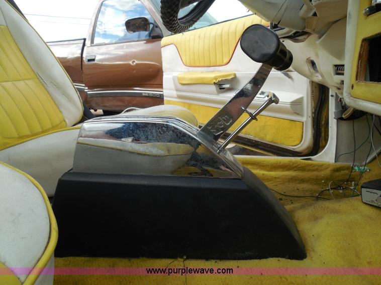 image for item I3361 1984 Chevrolet Monte Carlo