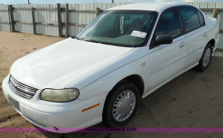 image for item I3362 2000 Chevrolet Malibu
