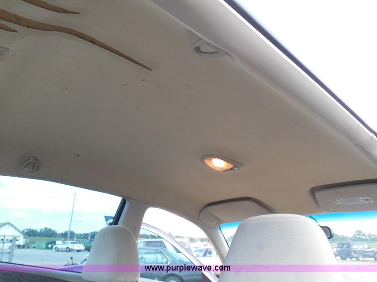 image for item I3362 2000 Chevrolet Malibu