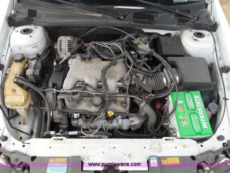 image for item I3362 2000 Chevrolet Malibu