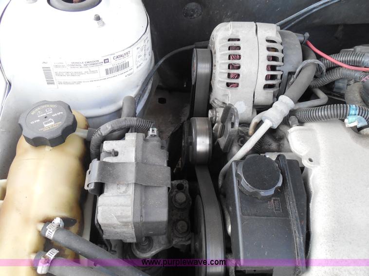 image for item I3362 2000 Chevrolet Malibu