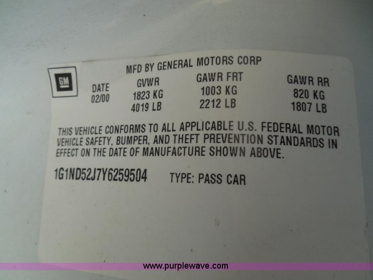 image for item I3362 2000 Chevrolet Malibu