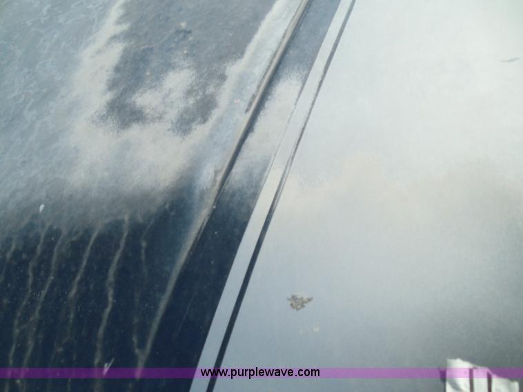 image for item I3363 1988 GMC Sierra 1500 pickup truck