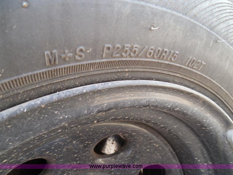 image for item I3363 1988 GMC Sierra 1500 pickup truck