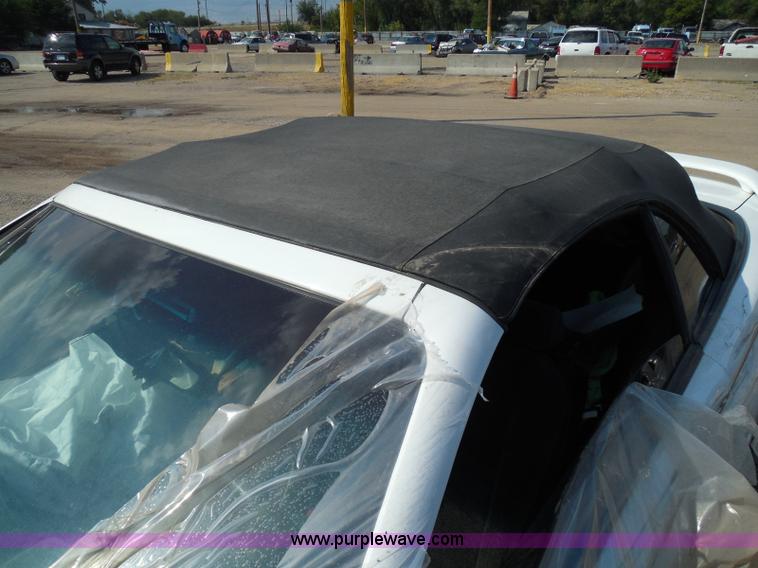 image for item I3364 1995 Ford Mustang convertible