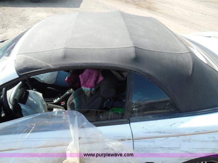 image for item I3364 1995 Ford Mustang convertible