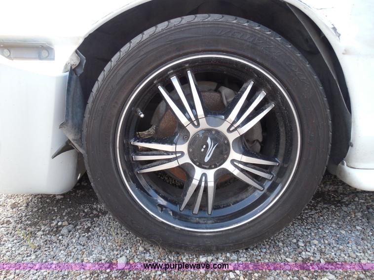 image for item I3364 1995 Ford Mustang convertible