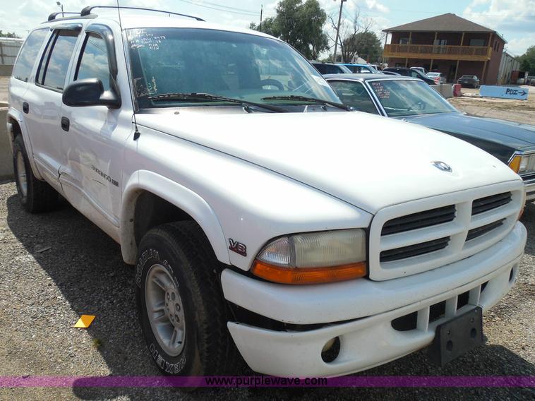 image for item I3367 2000 Dodge Durango SLT SUV