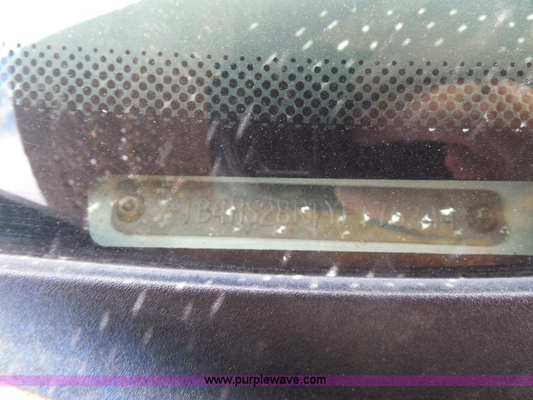 image for item I3367 2000 Dodge Durango SLT SUV