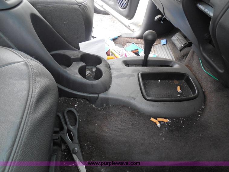 image for item I3367 2000 Dodge Durango SLT SUV