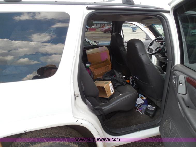 image for item I3367 2000 Dodge Durango SLT SUV